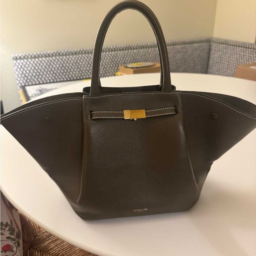 De Millier Midi New York Tote